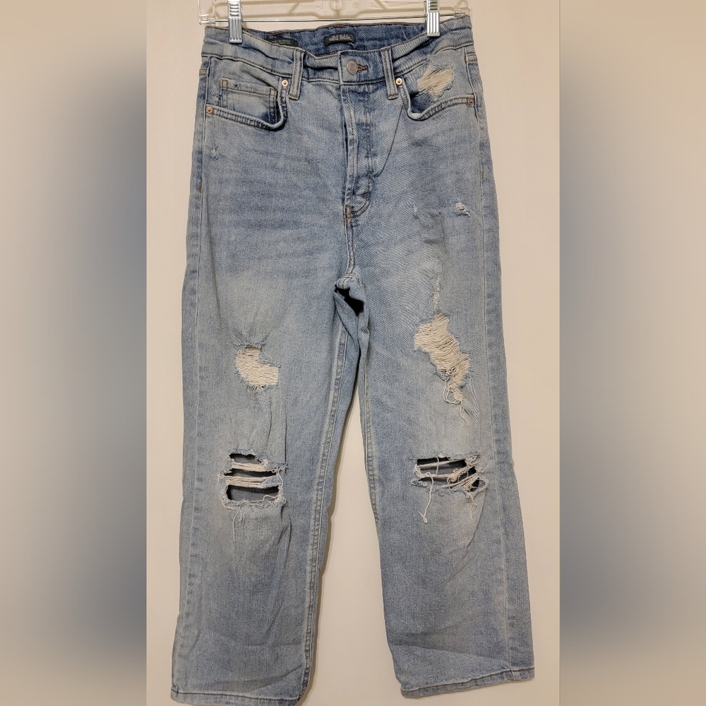 Women's Wild Fable Ultra Distressed Jeans Size 6
